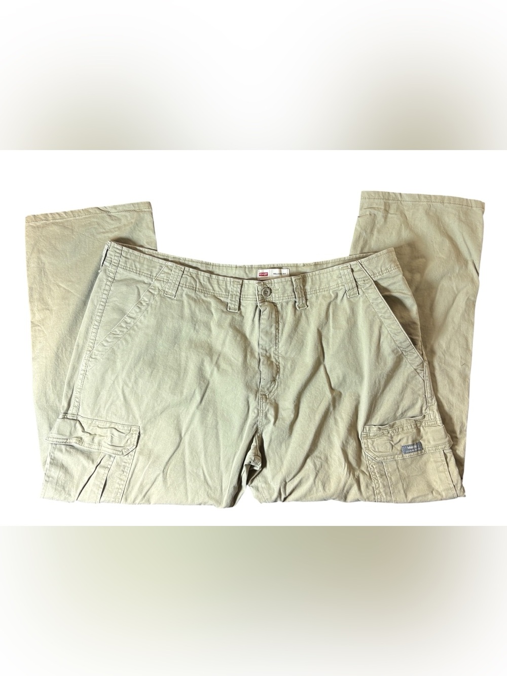 Wrangler Relaxed Fit Khaki Cargo Pants